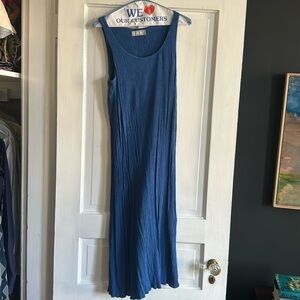 Everlane size small dress